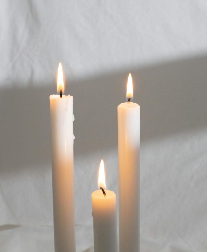 Creëer een unieke sfeer in jouw interieur met DIY kaarsen maken